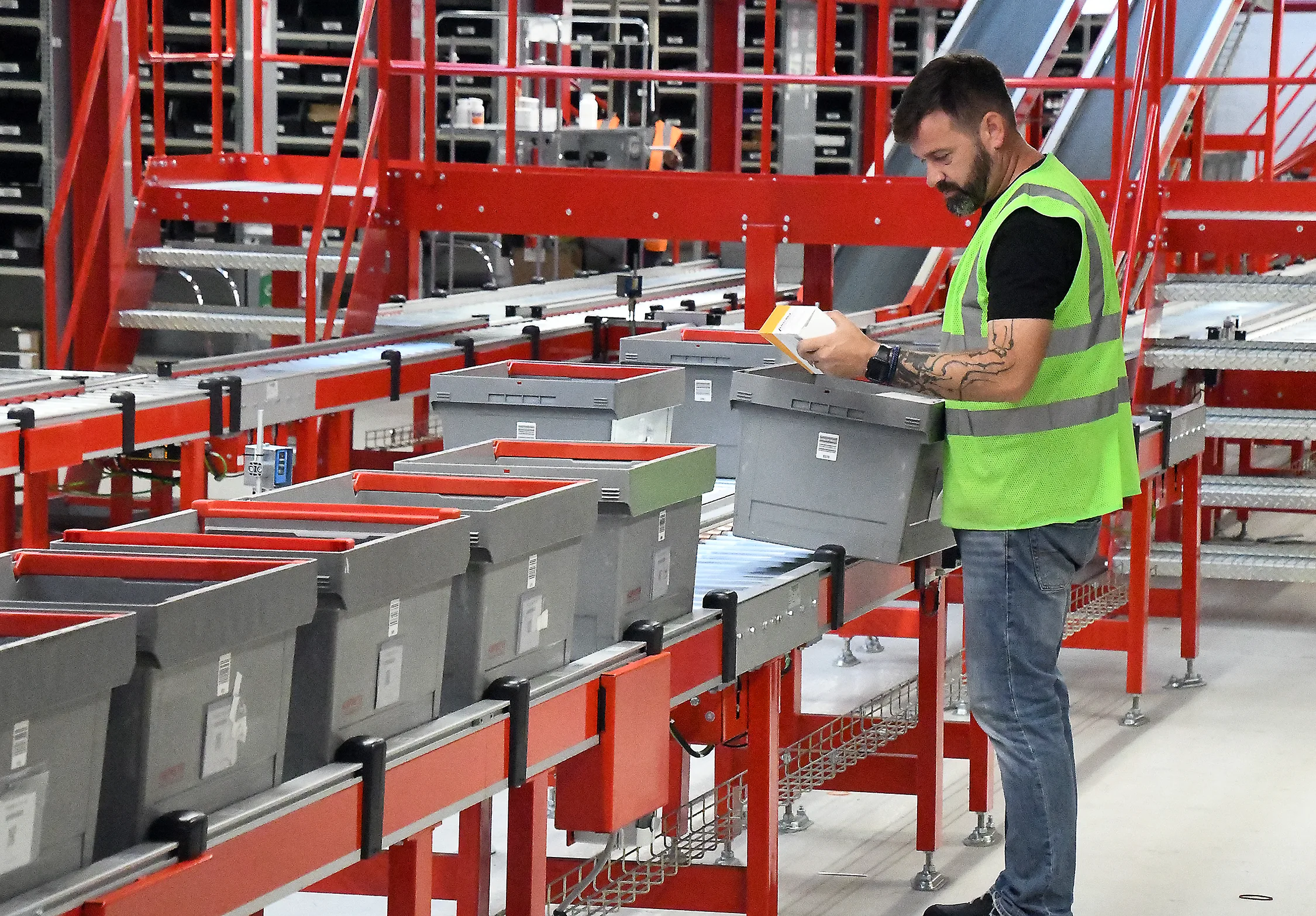What to Check Before Ordering Gouri from a Wholesale Supplier logistics and documentation
